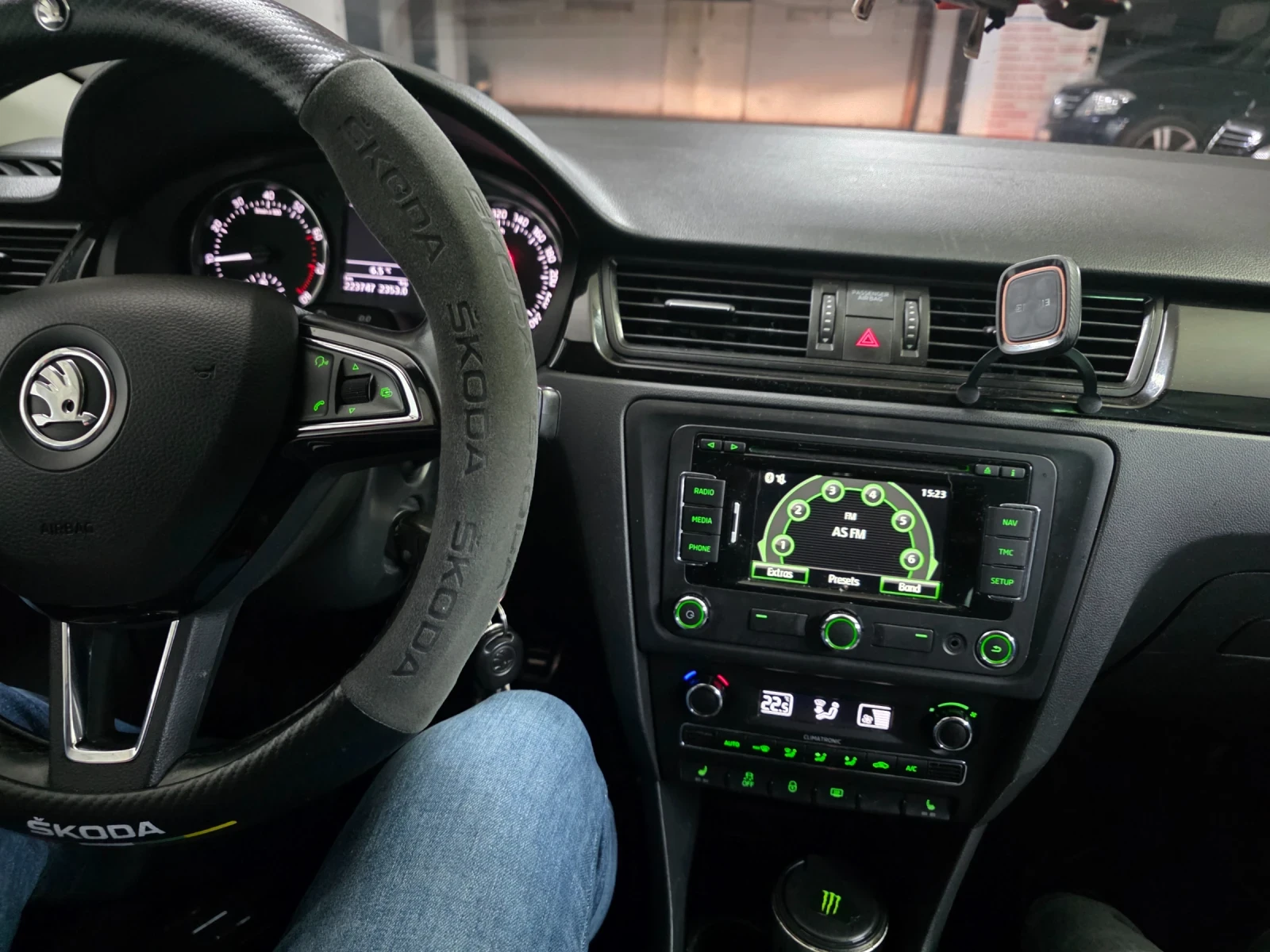 Skoda Rapid 1.2 TSI - изображение 9