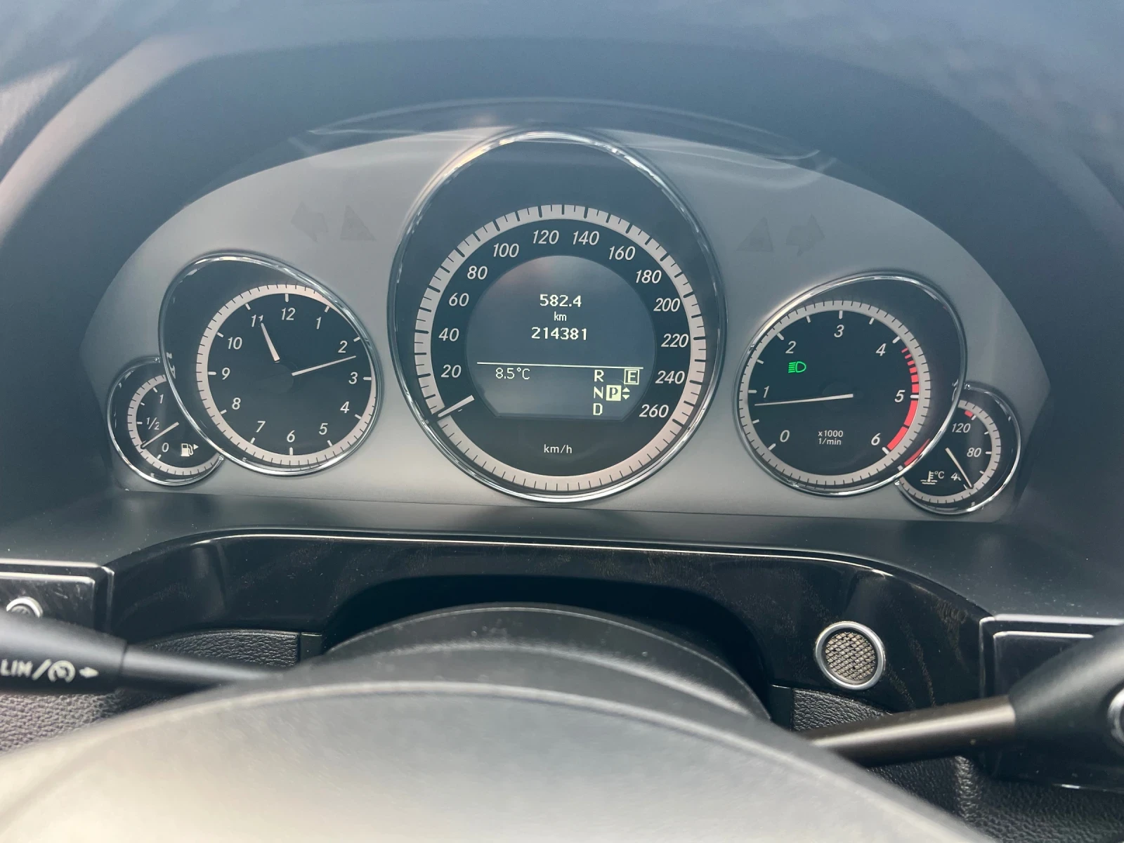 Mercedes-Benz E 350 E350 E63 BlueEFFICIENCY, снимка 12 - Автомобили и джипове - 53730584