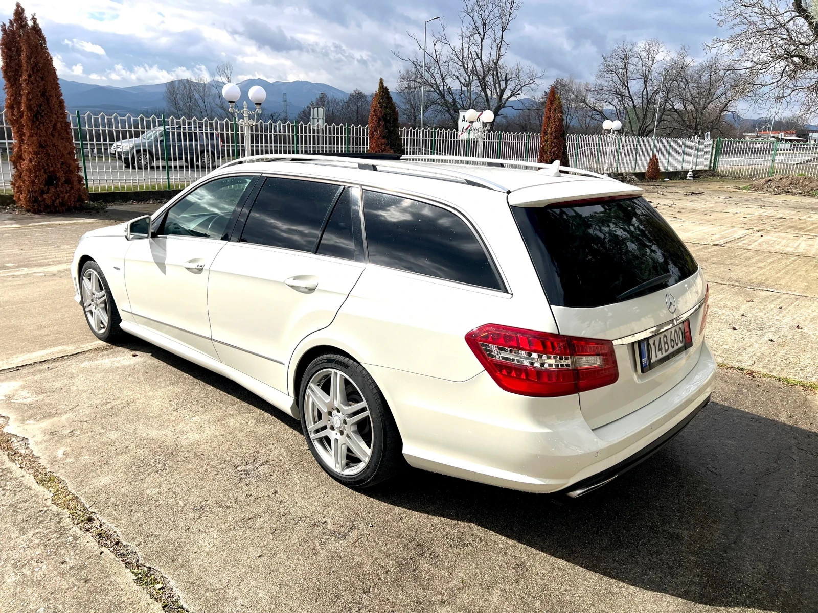 Mercedes-Benz E 350 E350 E63 BlueEFFICIENCY - изображение 4