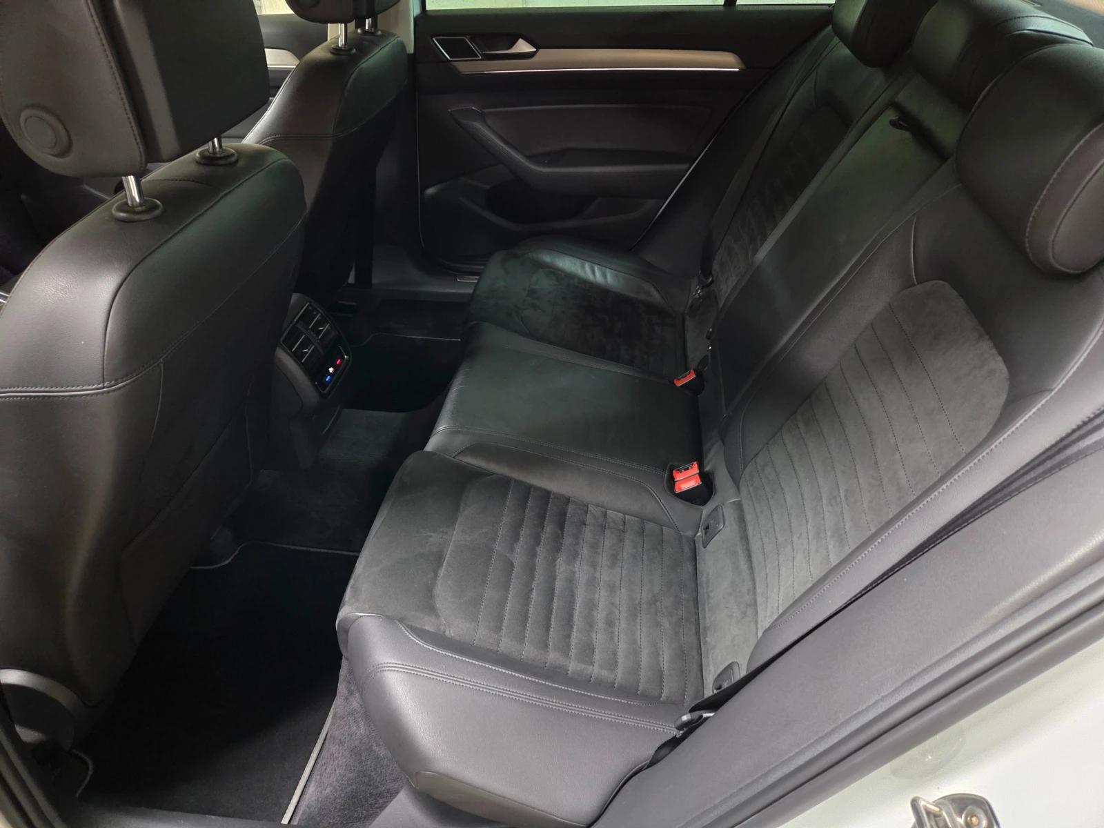 VW Passat Highline, снимка 7 - Автомобили и джипове - 53846907