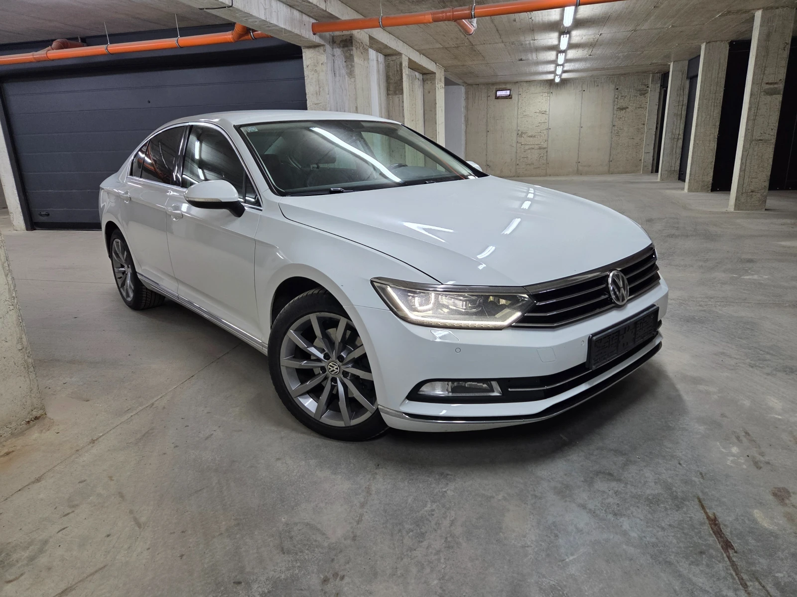 VW Passat Highline, снимка 2 - Автомобили и джипове - 53846907