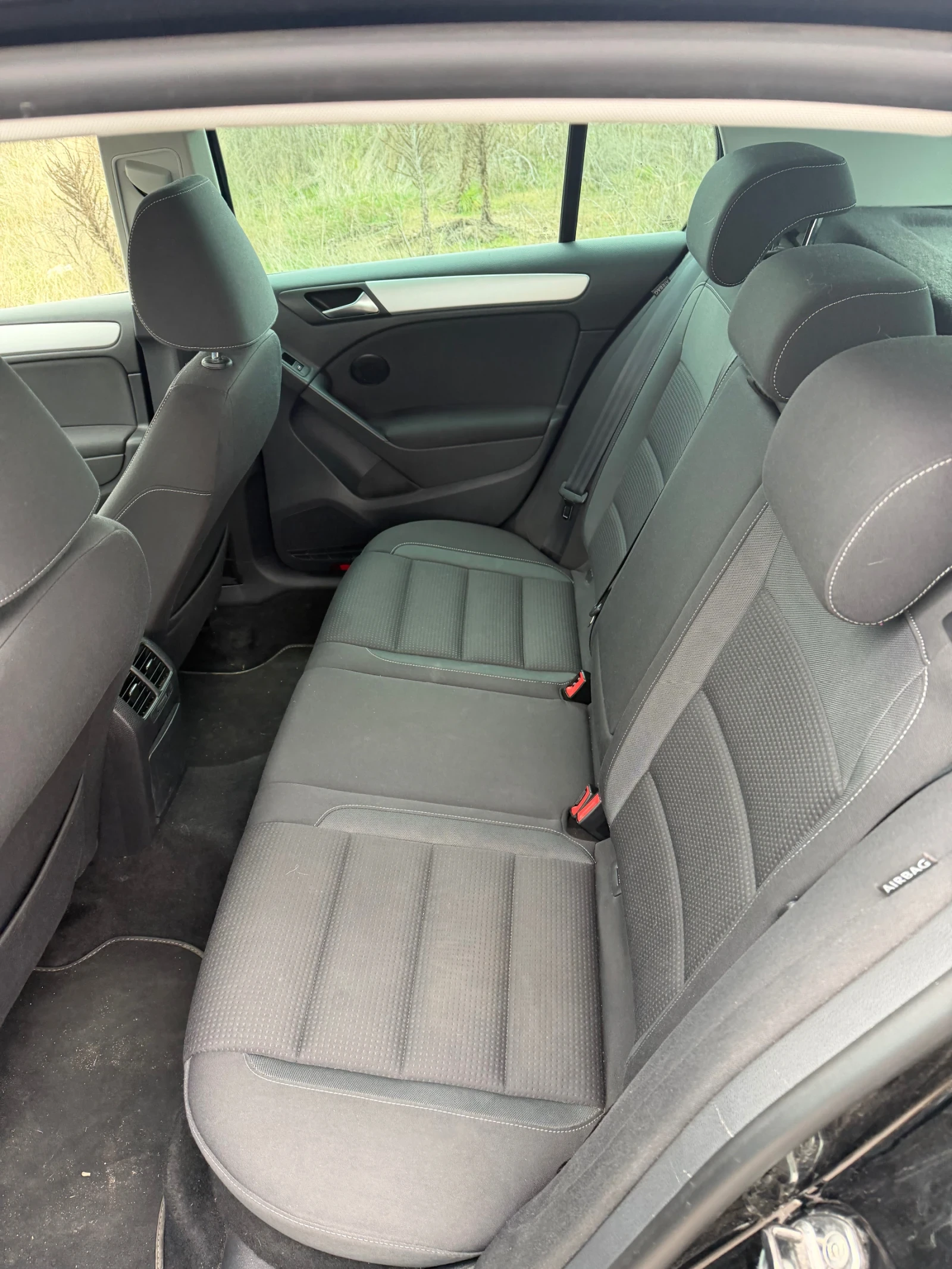 VW Golf Automatic CarPlay Euro 5, снимка 11 - Автомобили и джипове - 53903721