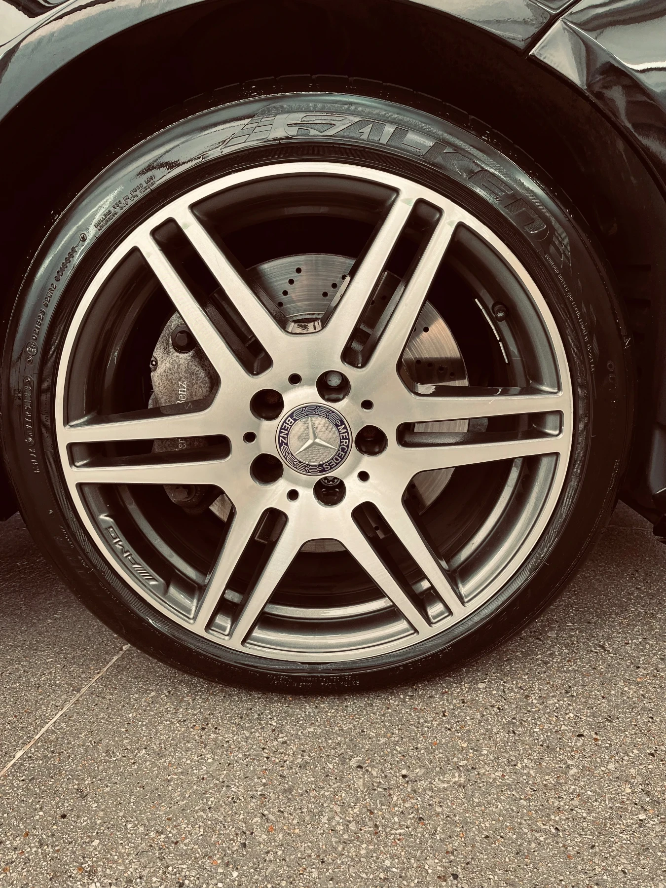 Mercedes-Benz E 350 AMG Line Avantgarde, снимка 15 - Автомобили и джипове - 53963232