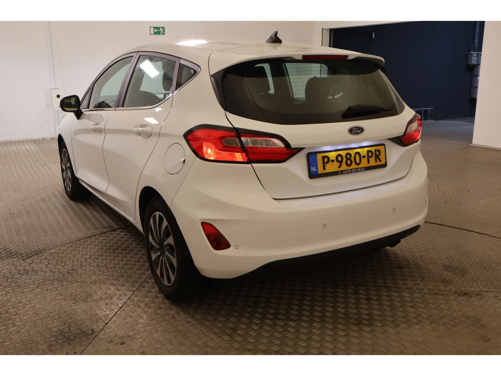 Ford Fiesta EcoBoost Titanium, снимка 4 - Автомобили и джипове - 54037673