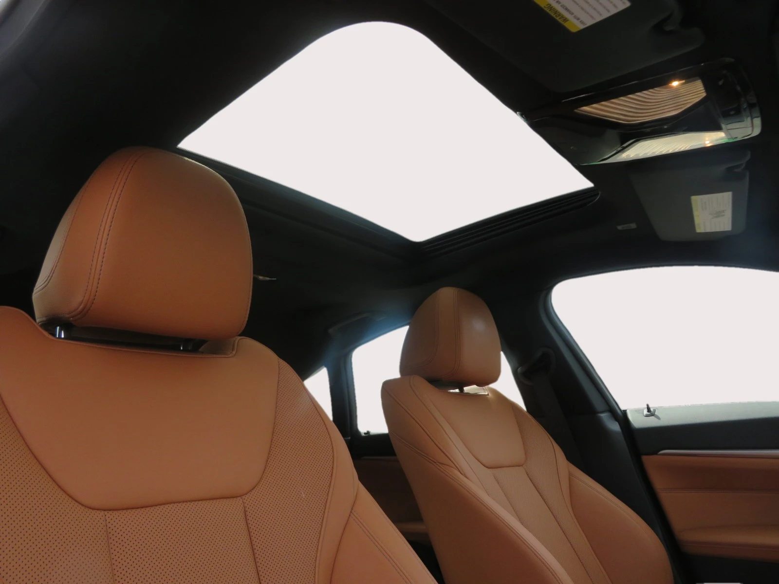 BMW i4 M50* Gran Coupe* AWD* АвтоКредит* (ЦЕНА ДО БГ), снимка 7 - Автомобили и джипове - 54173627