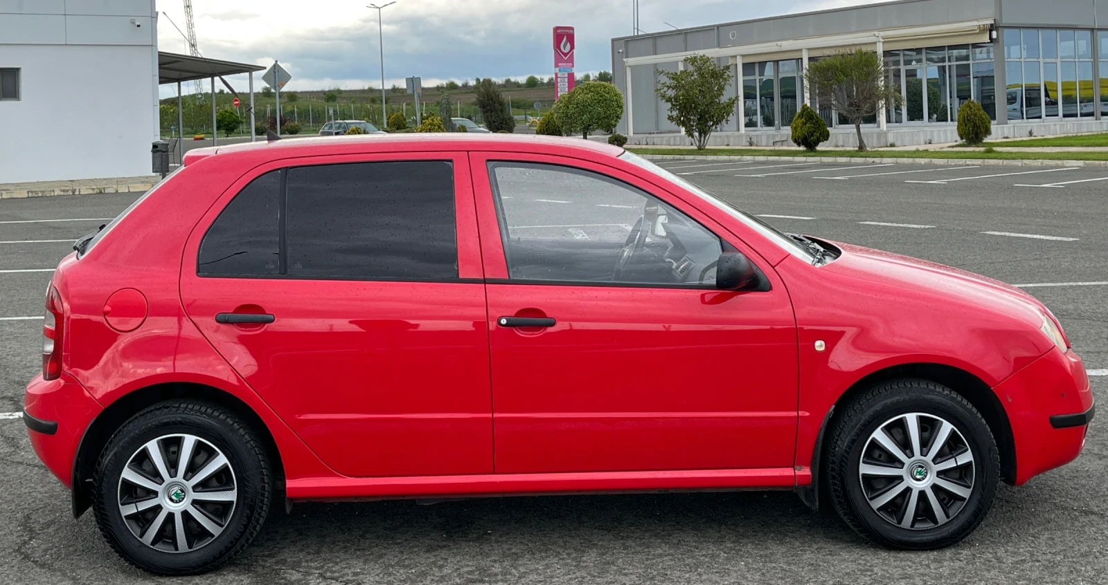 Skoda Fabia 1.4I, снимка 7 - Автомобили и джипове - 54399078