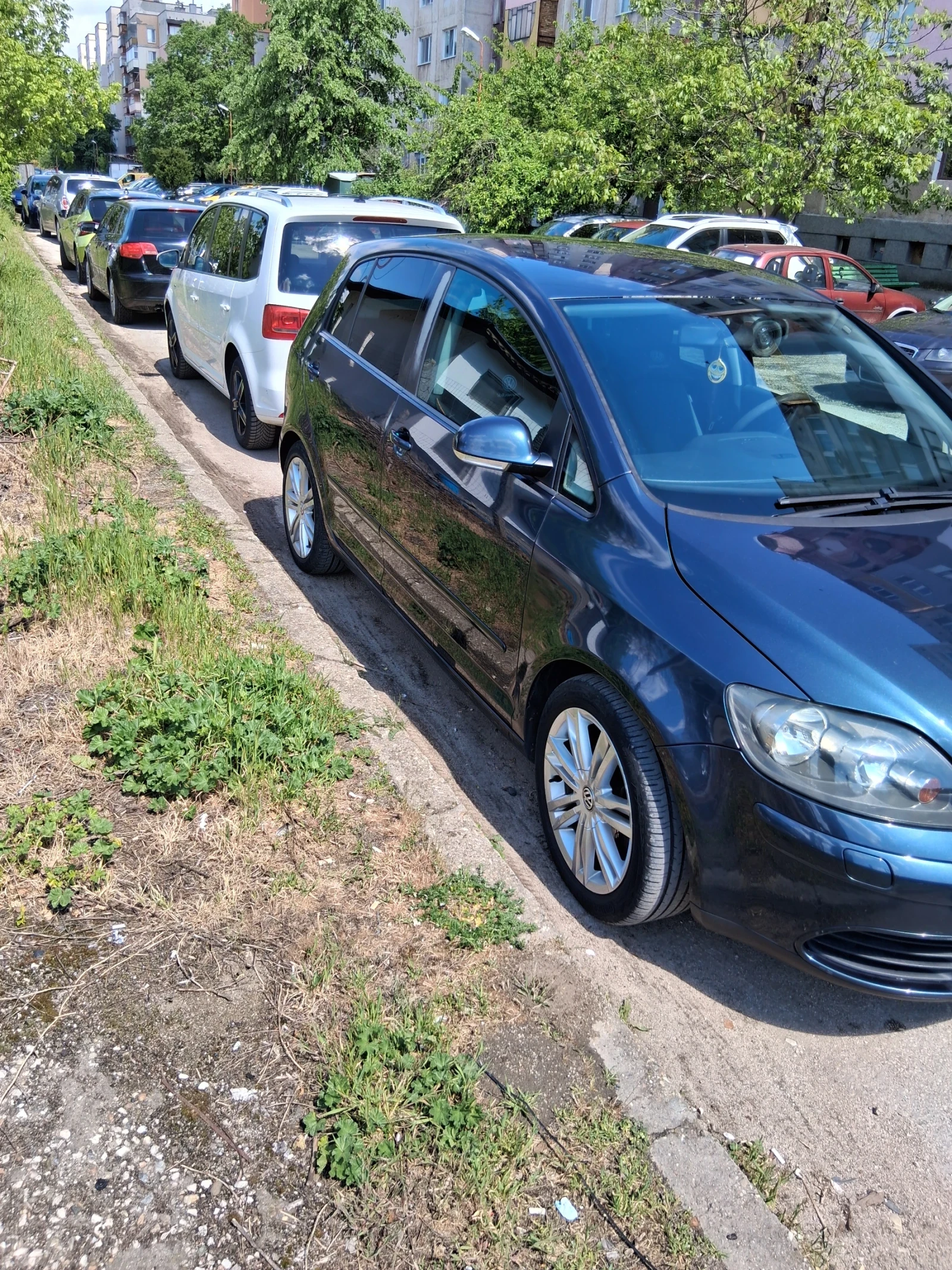 VW Golf Plus 1.9, снимка 3 - Автомобили и джипове - 54409393