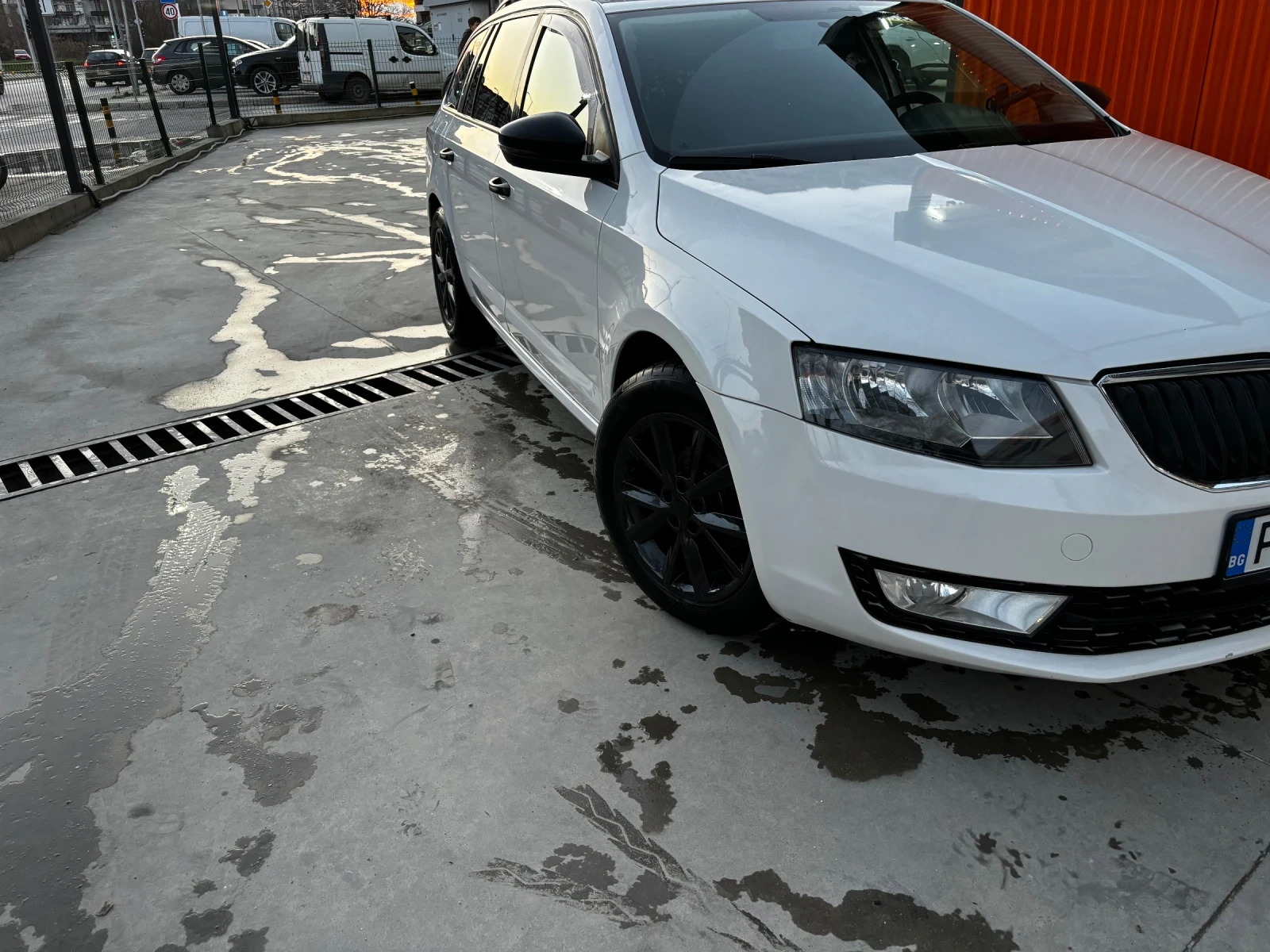 Skoda Octavia, снимка 5 - Автомобили и джипове - 54807943