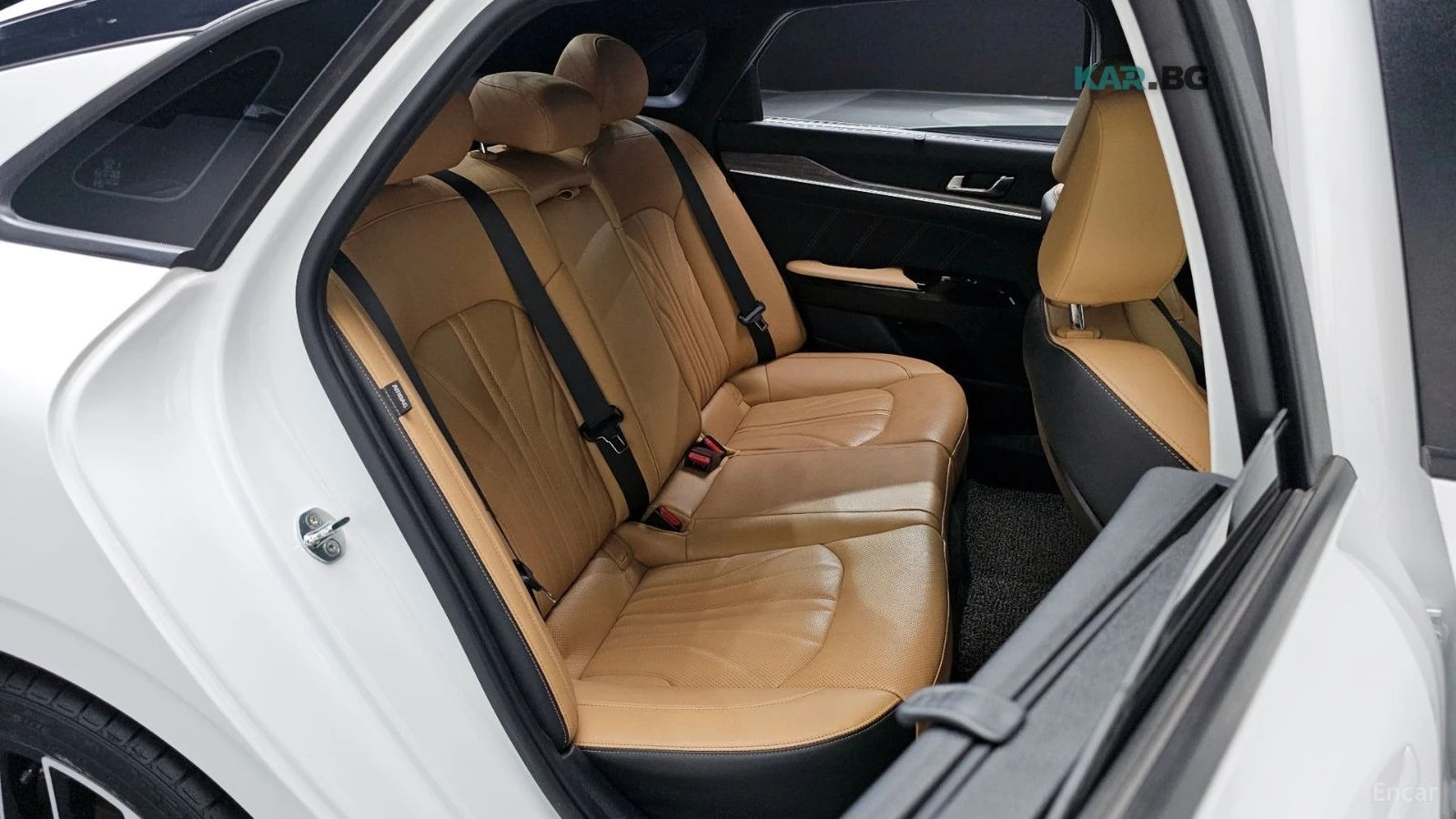 Kia K5 * 1.6T* SIGNATURE* КОЖА* ПОДГРЕВ* ОБДУХВАНЕ* КАМЕР, снимка 11 - Автомобили и джипове - 55263886