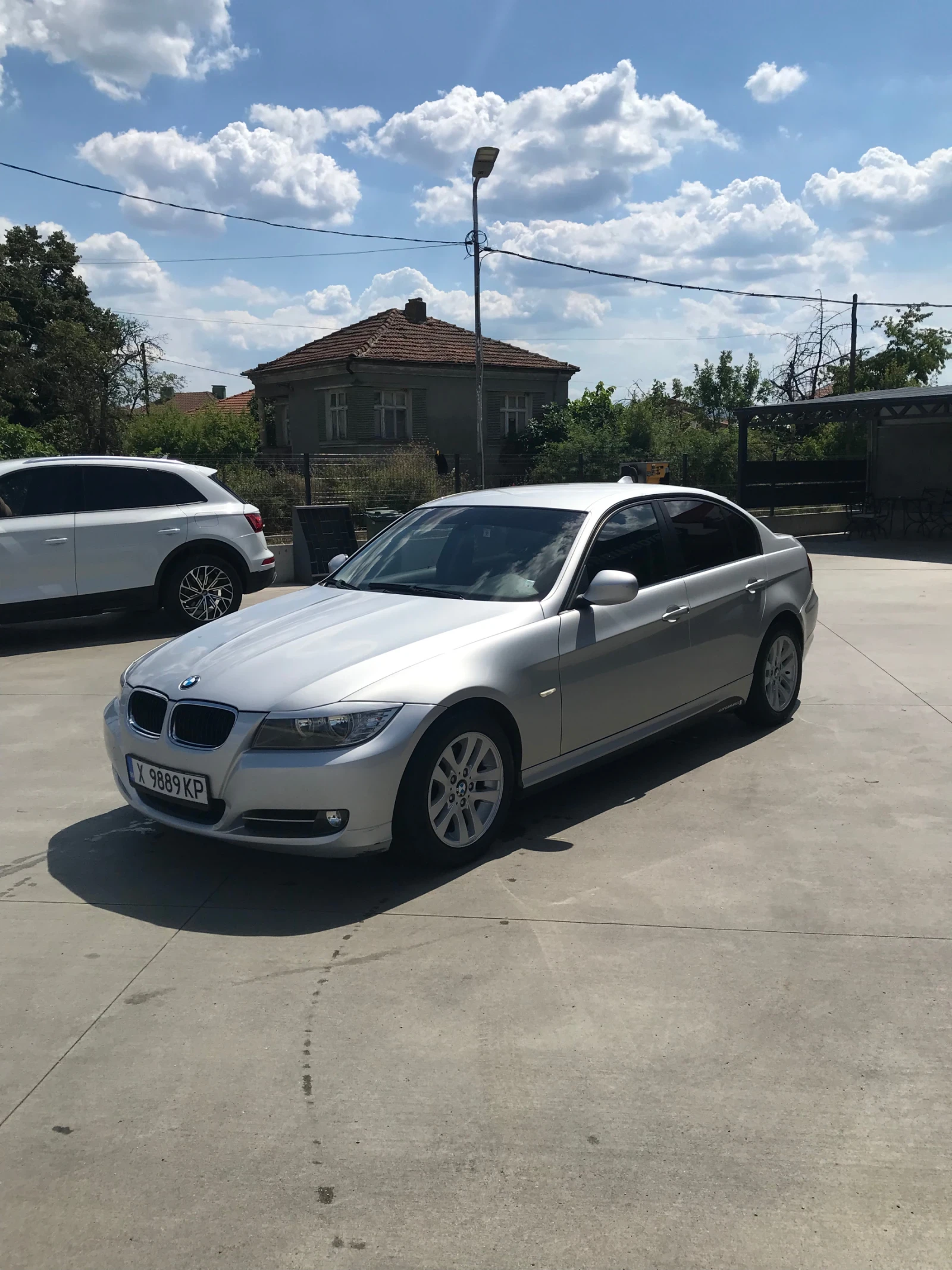 BMW 320, снимка 2 - Автомобили и джипове - 55319683