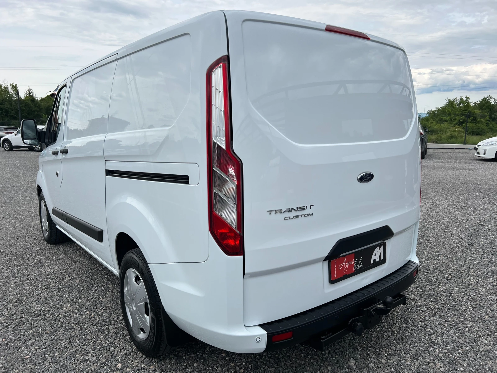Ford Transit Custom 2.0TDCi ДВЕ СТРАНИЧНИ ВРАТИ/Серв. история/175502км, снимка 3 - Автомобили и джипове - 55809122