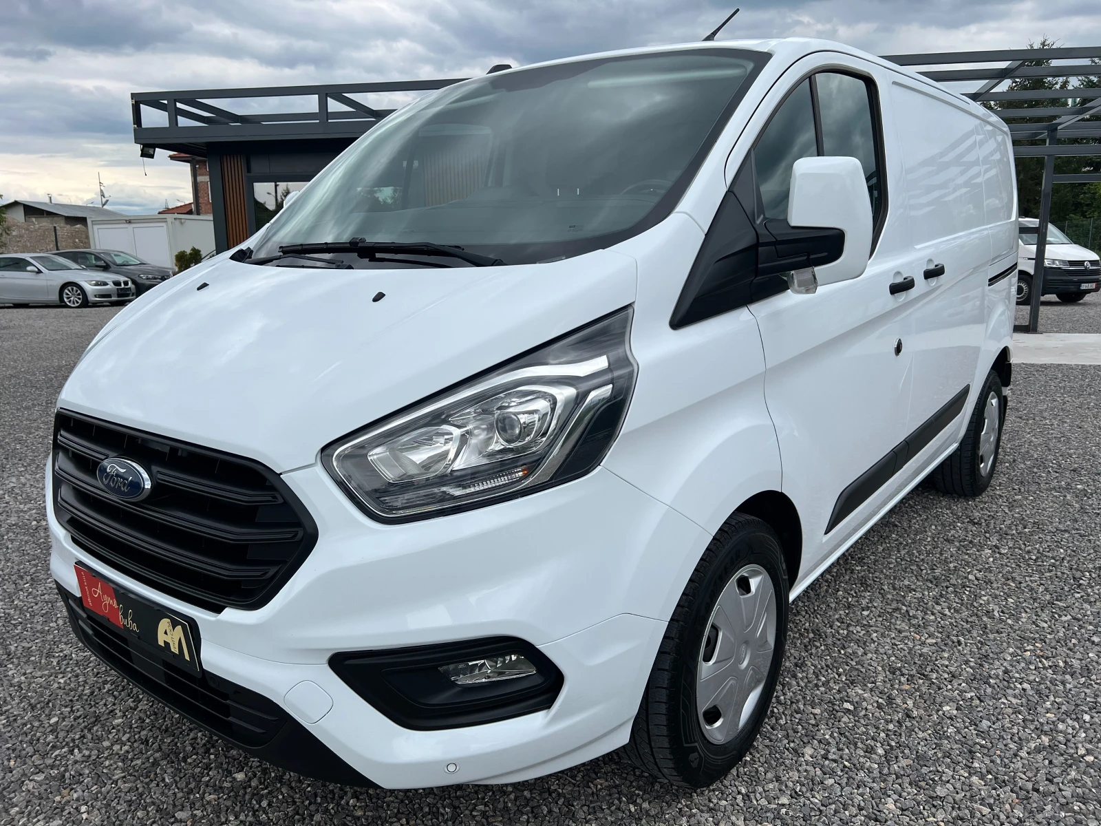 Ford Transit Custom 2.0TDCi ДВЕ СТРАНИЧНИ ВРАТИ/Серв. история/175502км