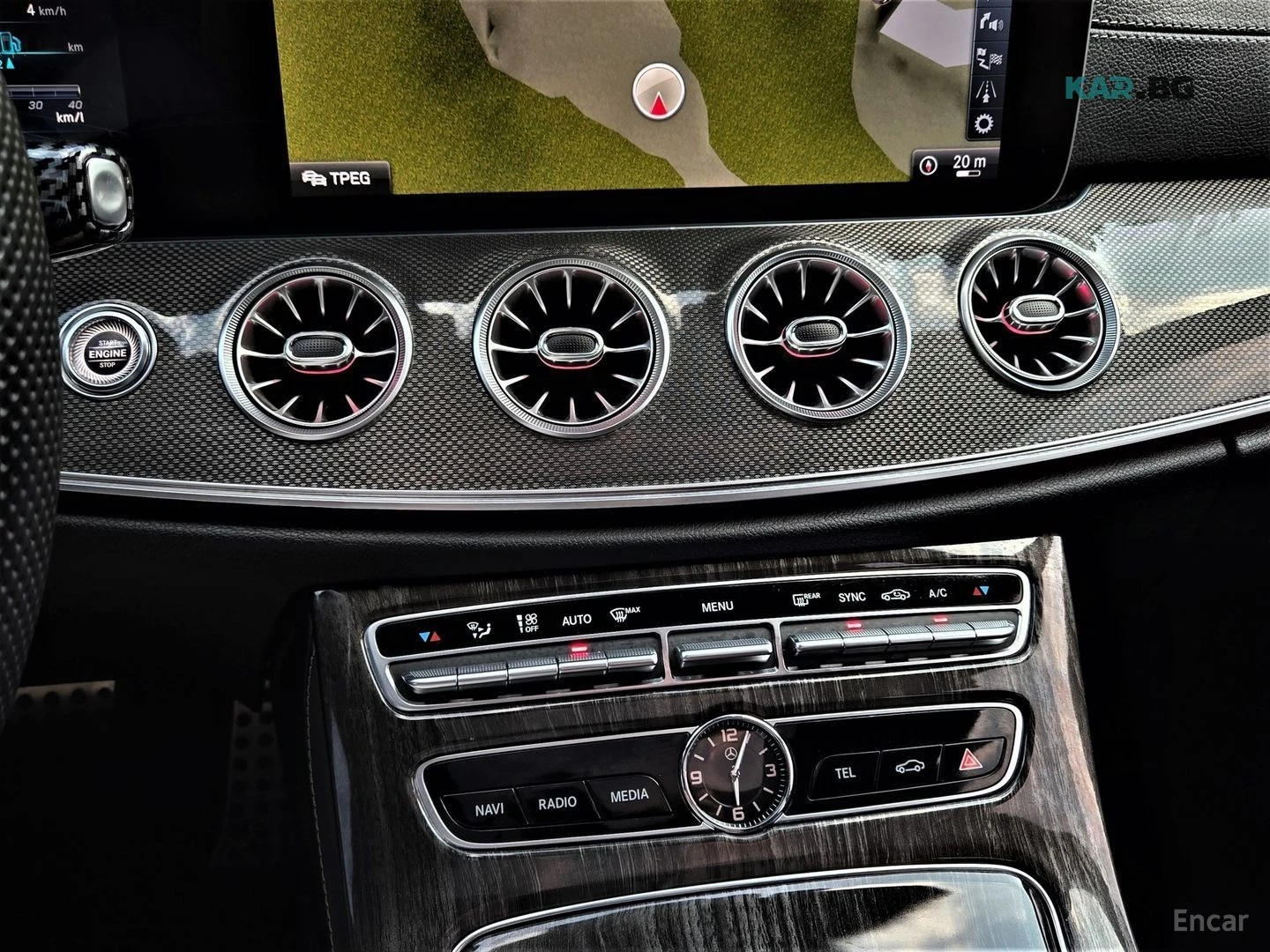 Mercedes-Benz CLS 300 DIESEL* AMG LINE* PANO* LANE ASS* НАВИ* ПАНО* , снимка 12 - Автомобили и джипове - 55931961