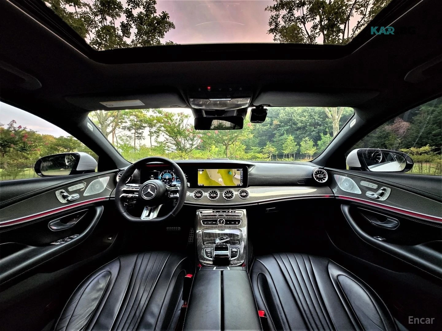 Mercedes-Benz CLS 300 DIESEL* AMG LINE* PANO* LANE ASS* НАВИ* ПАНО* , снимка 6 - Автомобили и джипове - 55931961