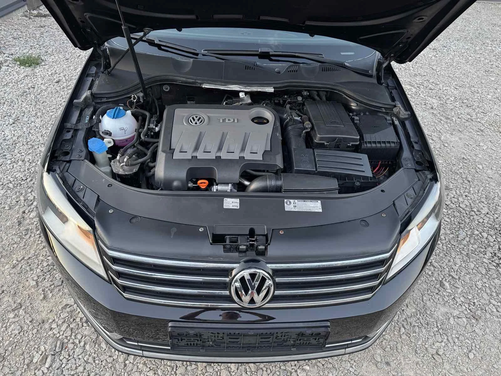 VW Passat 2.0TDI* D&G* Highline* Navi* Kamera* TOP, снимка 12 - Автомобили и джипове - 55944567