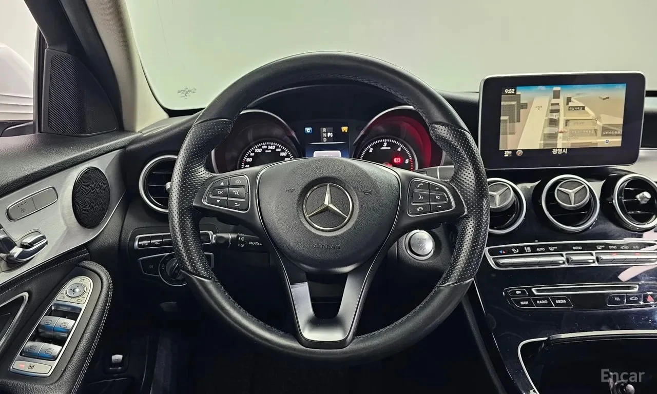 Mercedes-Benz C 220 * C220 d 4MATIC * ЦЕНА ДО БГ, снимка 14 - Автомобили и джипове - 56074137