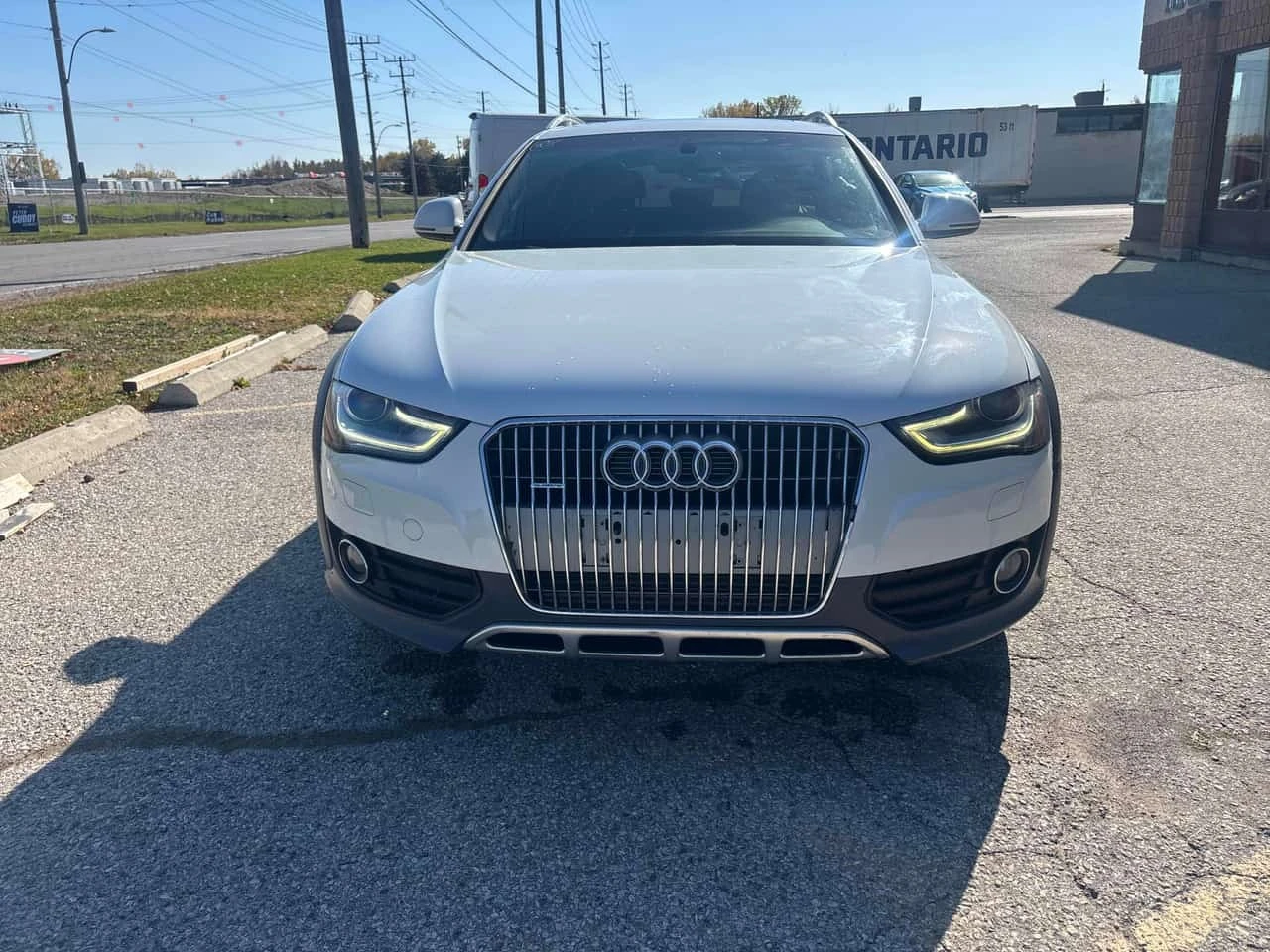 Audi A4 Allroad * Progressiv * CARFAX * ПАНОРАМА * ПОДГРЕВ * , снимка 3 - Автомобили и джипове - 56622432