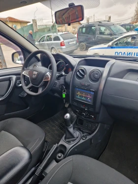 Dacia Duster 1.6 мотор  08  2017 год, снимка 10