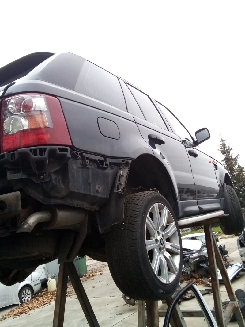 Land Rover Range Rover Sport, снимка 3 - Автомобили и джипове - 47850480