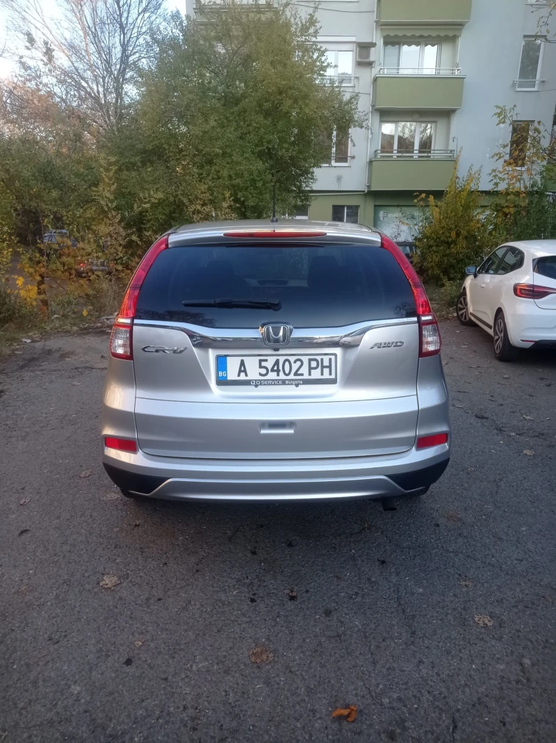 Honda Cr-v, снимка 4 - Автомобили и джипове - 48013819