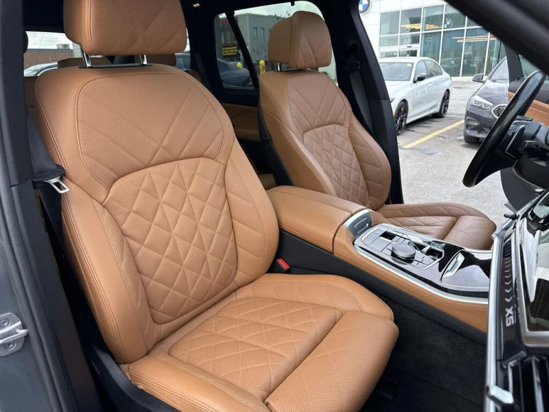 BMW X5 40i* Distronic* Пано* Laser* HUD, снимка 11 - Автомобили и джипове - 52458217