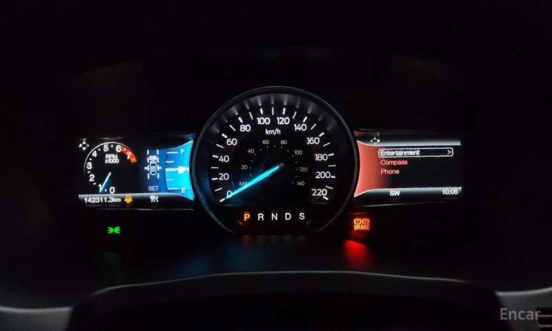 Ford Explorer, снимка 8 - Автомобили и джипове - 52914424