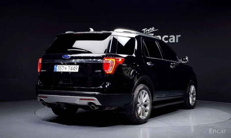 Ford Explorer, снимка 2 - Автомобили и джипове - 52914424