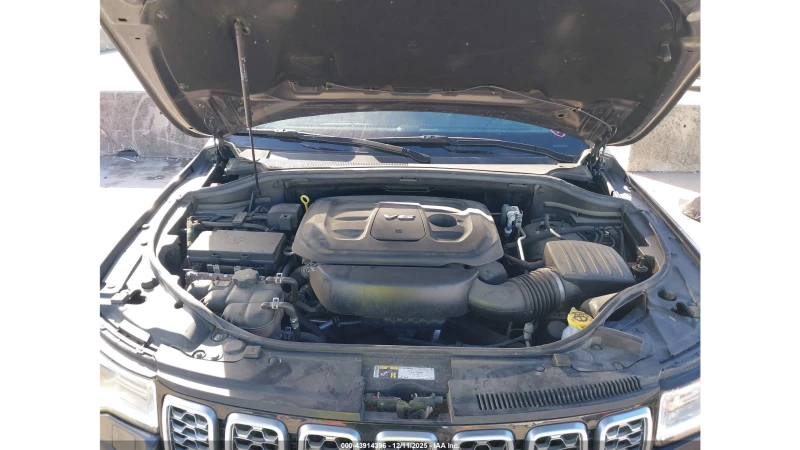 Jeep Grand cherokee SUMMIT 4X4, снимка 2 - Автомобили и джипове - 53130443