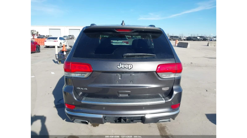 Jeep Grand cherokee SUMMIT 4X4, снимка 9 - Автомобили и джипове - 53130443