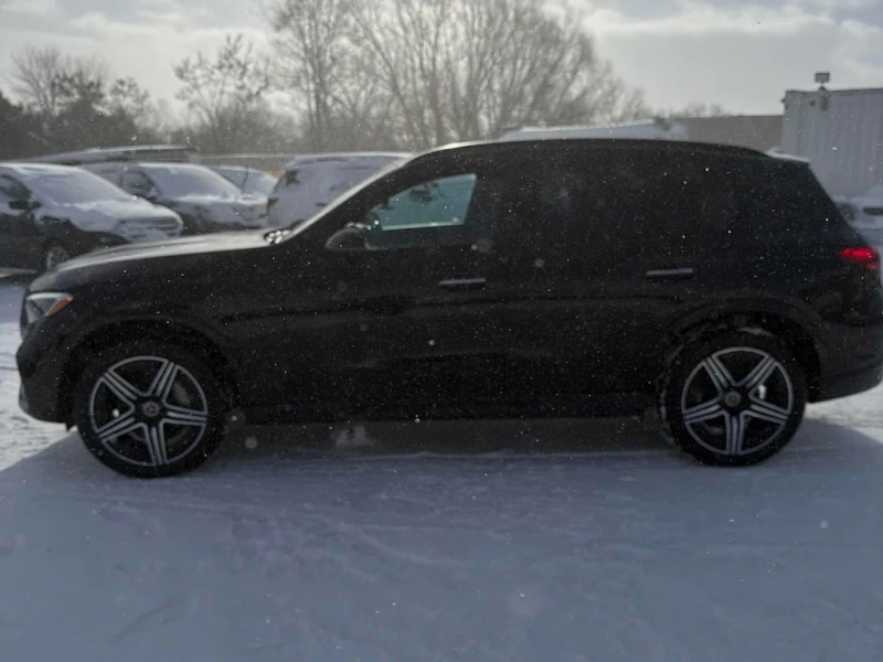 Mercedes-Benz GLC * 300 * CARFAX * ЦЕНА ДО БГ, снимка 2 - Автомобили и джипове - 53303640