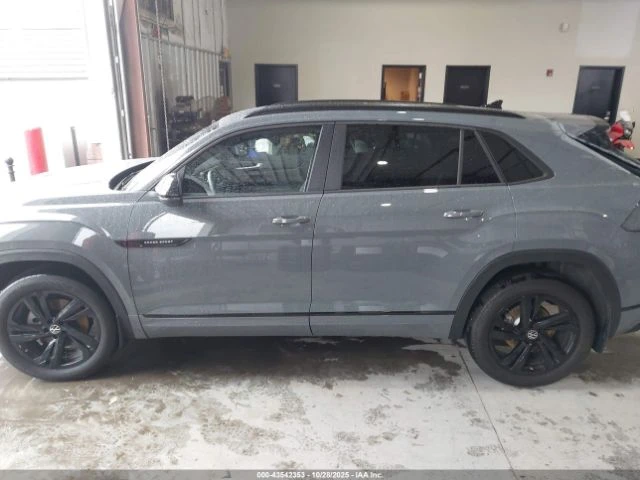 VW Atlas CROSS SPORT 2.0T SEL R-LINE BLACK - изображение 5