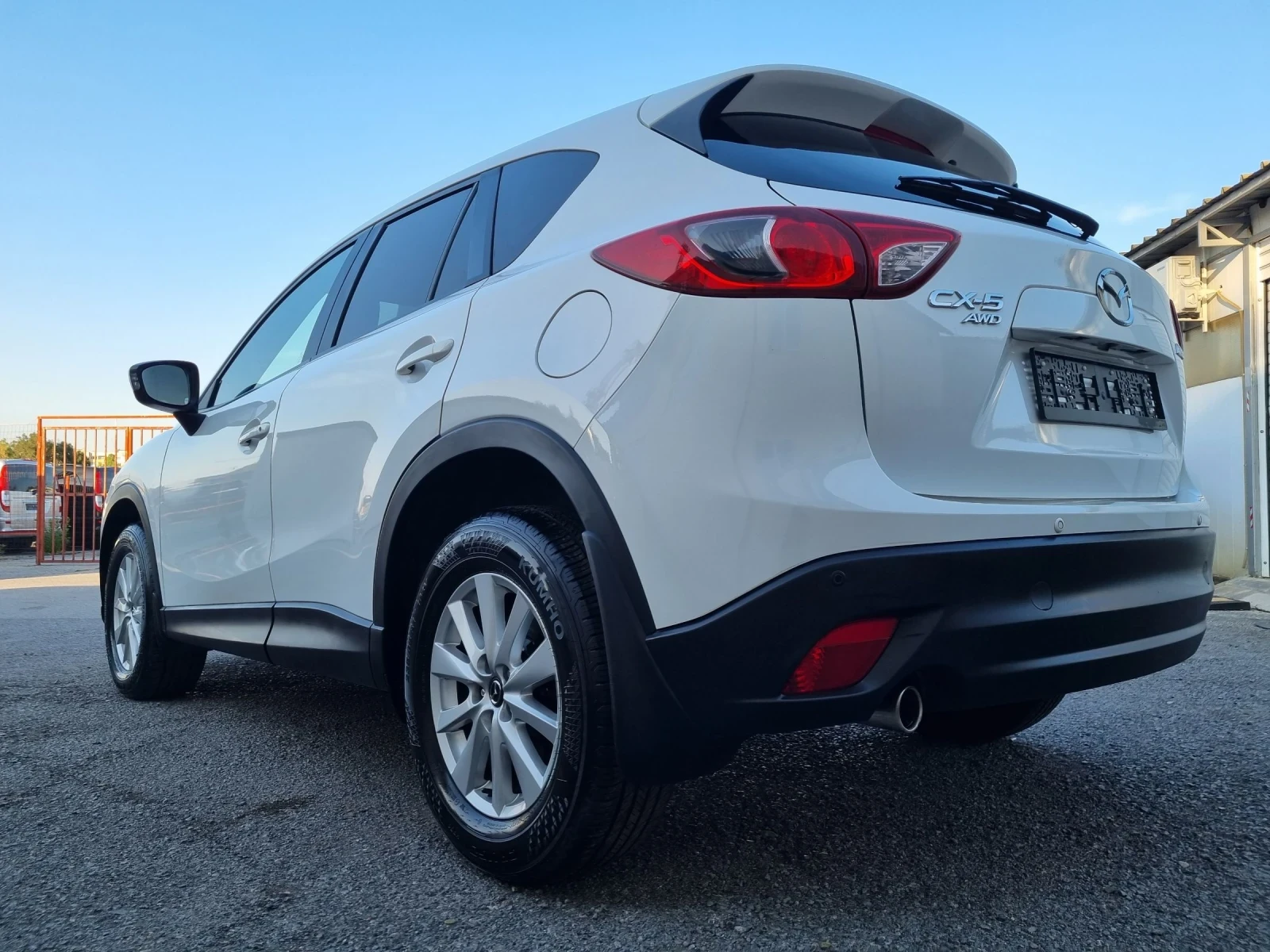 Mazda CX-5 2.0Бензин4х4/Автомат/160к.с/Евро6/Топ/ - изображение 10