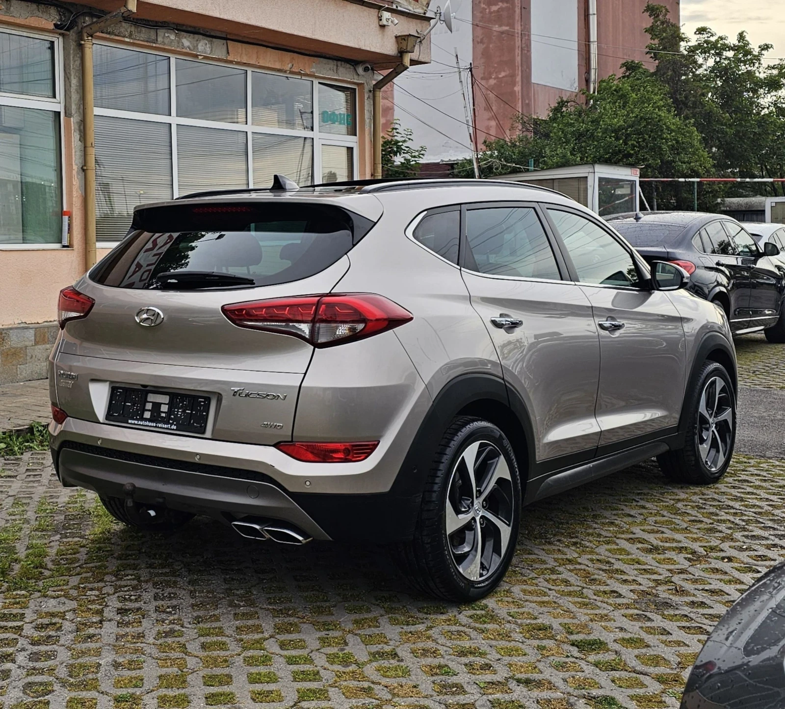 Hyundai Tucson 2.0 CRDI 4WD 185 к.с. Vertex Keyless Панорама - изображение 6