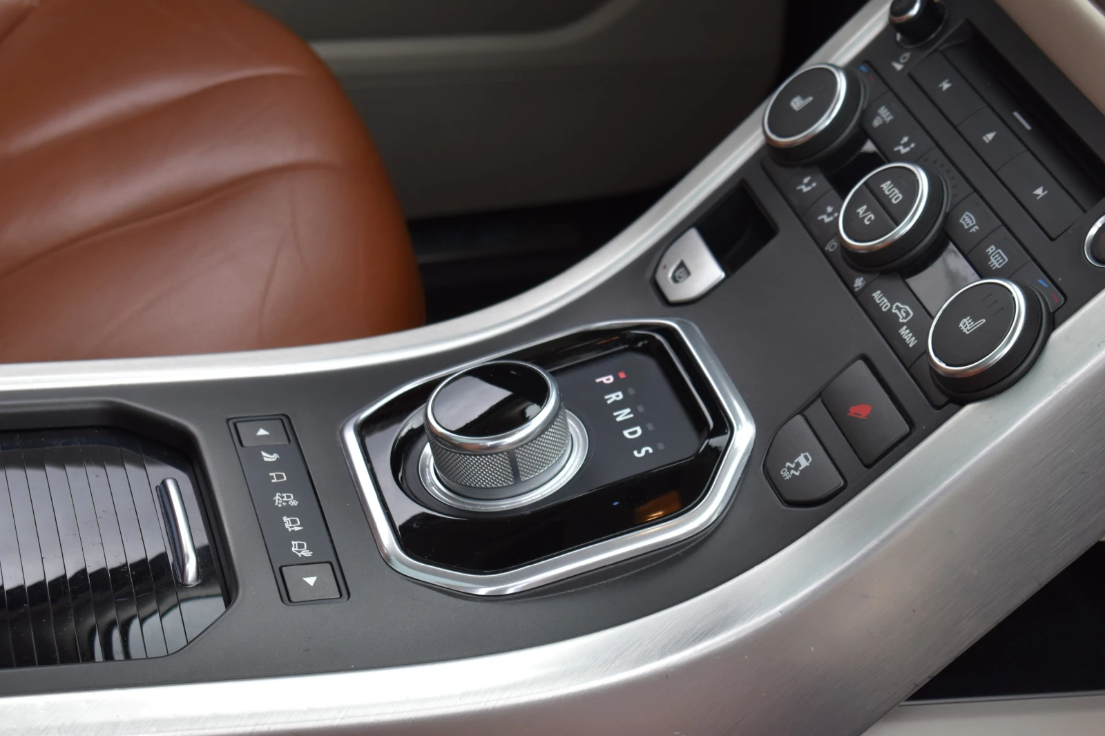 Land Rover Range Rover Evoque 2.0i* ALL4* TABACCO* PANORAMA* DRIVE-SELECT | Mobile.bg   15