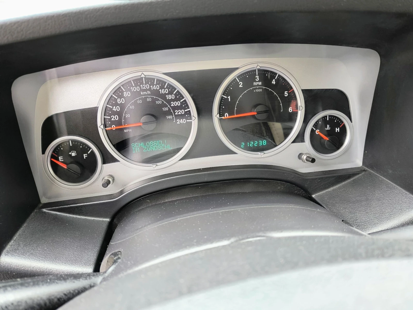 Jeep Compass 2.0CRD 4x4  | Mobile.bg   11