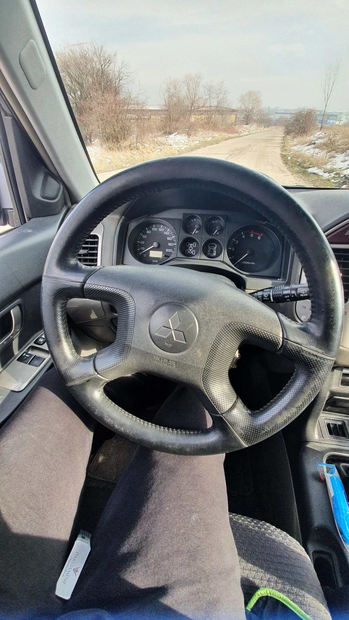 Mitsubishi Pajero  - изображение 2