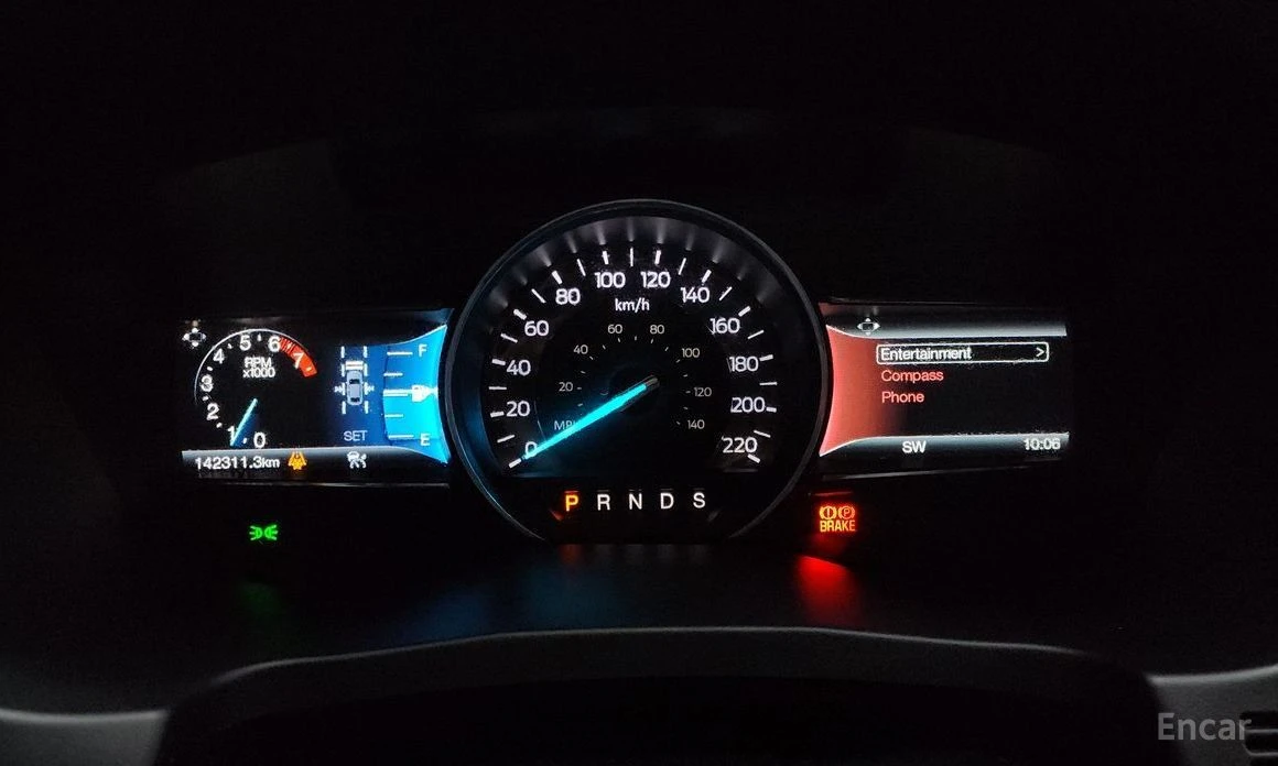 Ford Explorer  - изображение 8