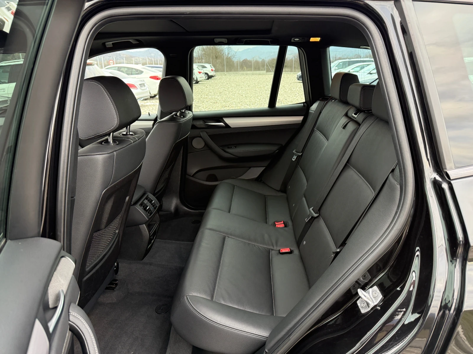 BMW X3 M-PAKET/HEAD-UP/PANORAMA/CAMERA/HARMAN KARDON | Mobile.bg � ����������� 11