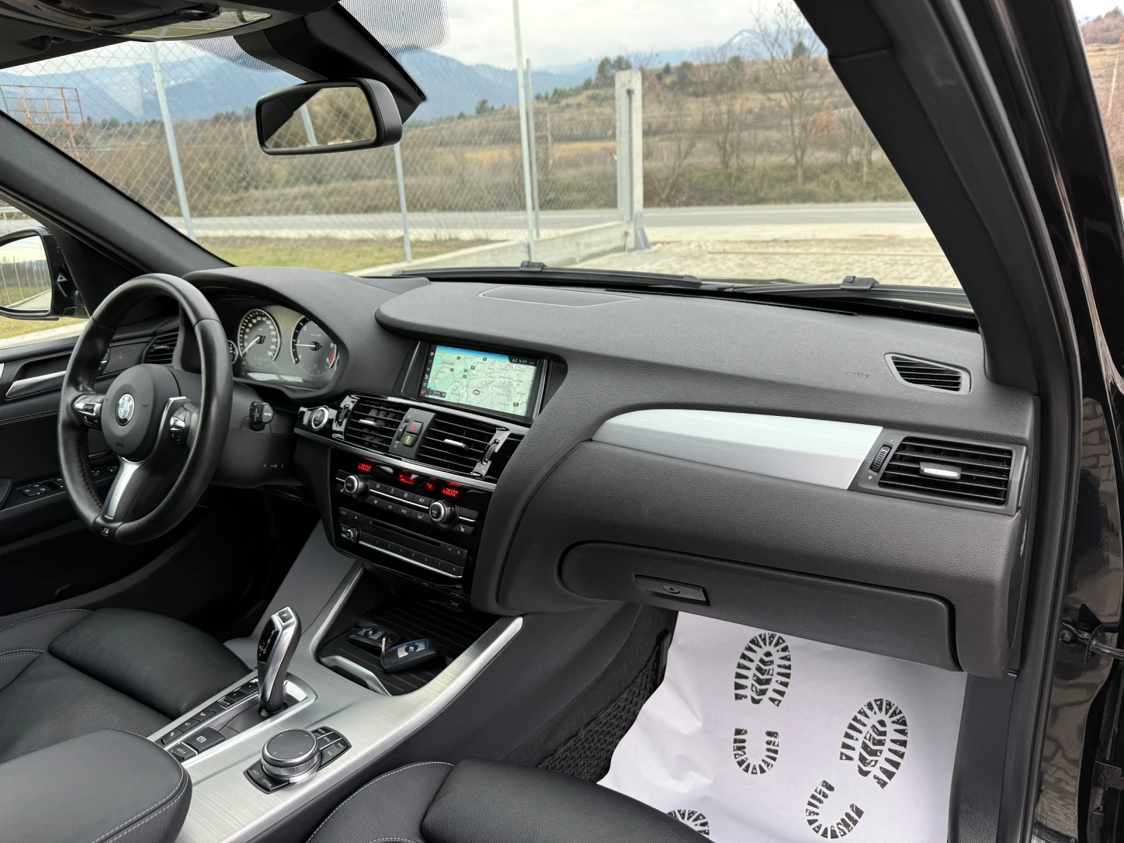 BMW X3 M-PAKET/HEAD-UP/PANORAMA/CAMERA/HARMAN KARDON | Mobile.bg � ����������� 12