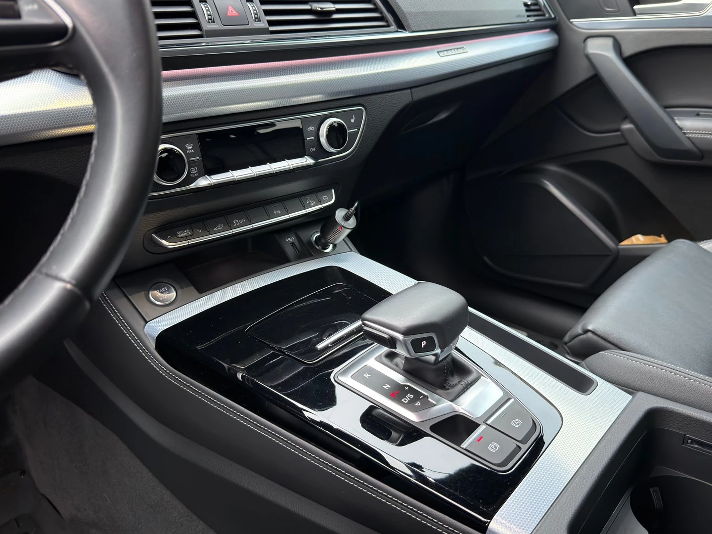 Audi Q5 Advanced 50 TFSI e quattro, снимка 7 - Автомобили и джипове - 54676609