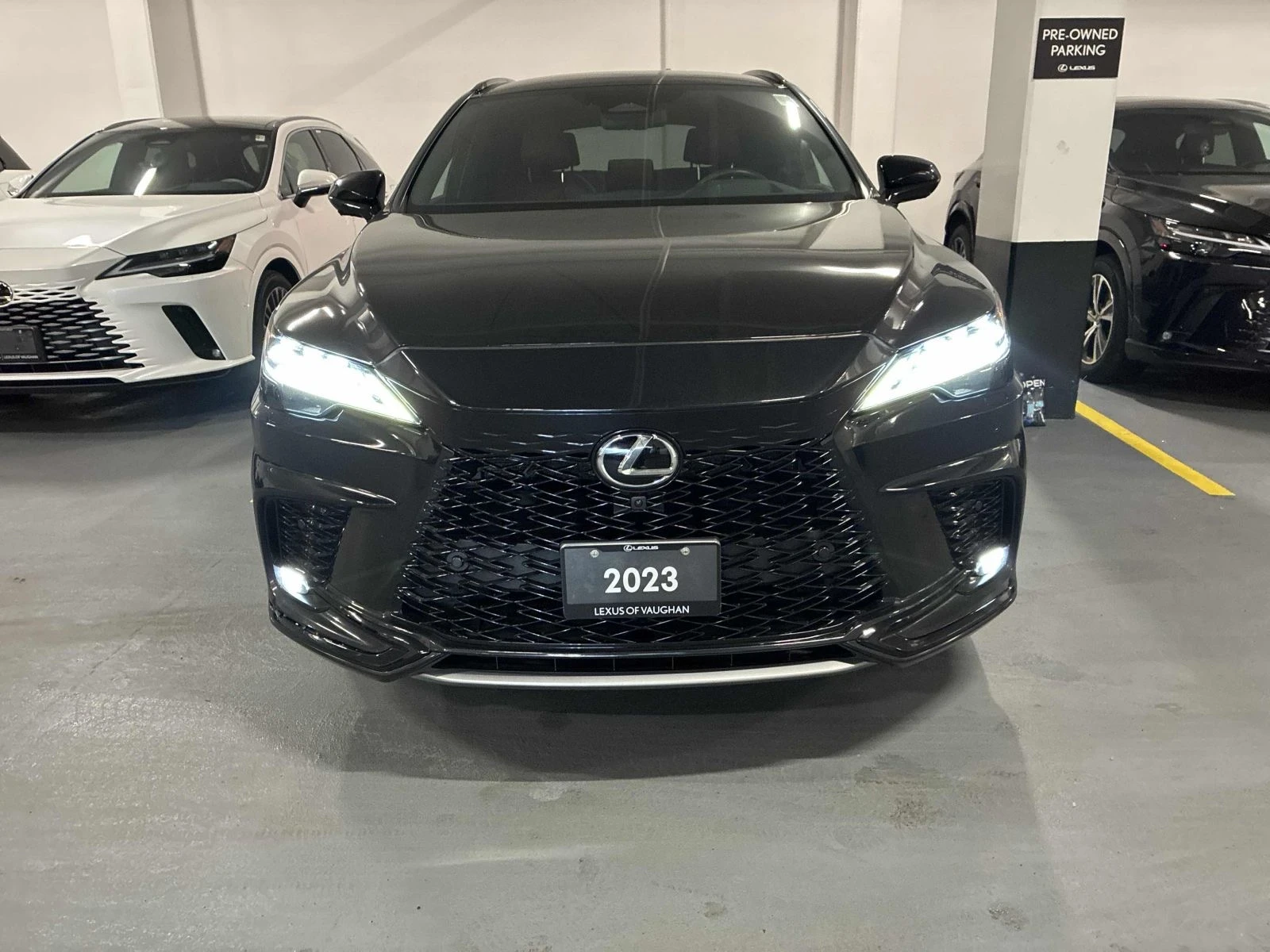 Lexus RX 500h F Sport | 360  | ВЕНТИЛАЦИЯ | DISTRONIC | ПАНОРАМА, снимка 2 - Автомобили и джипове - 54228665