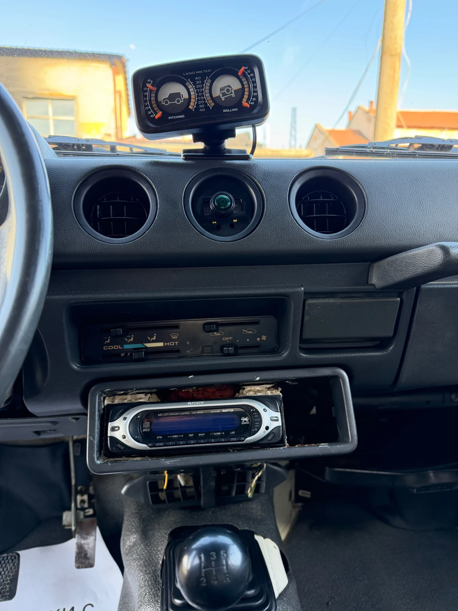 Suzuki Samurai 1.3i, снимка 10 - Автомобили и джипове - 54336225