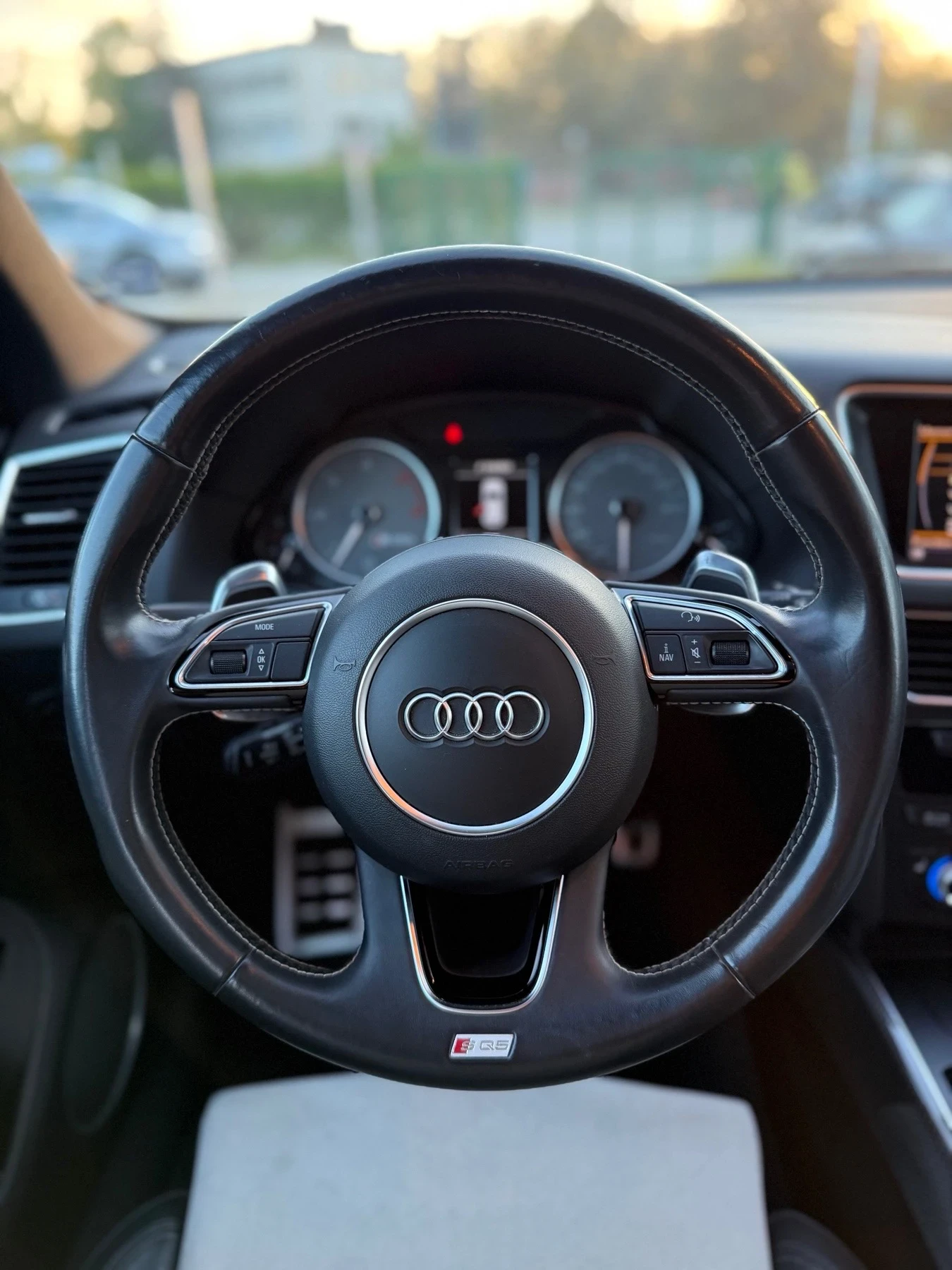Audi SQ5 SQ5, снимка 9 - Автомобили и джипове - 54370125