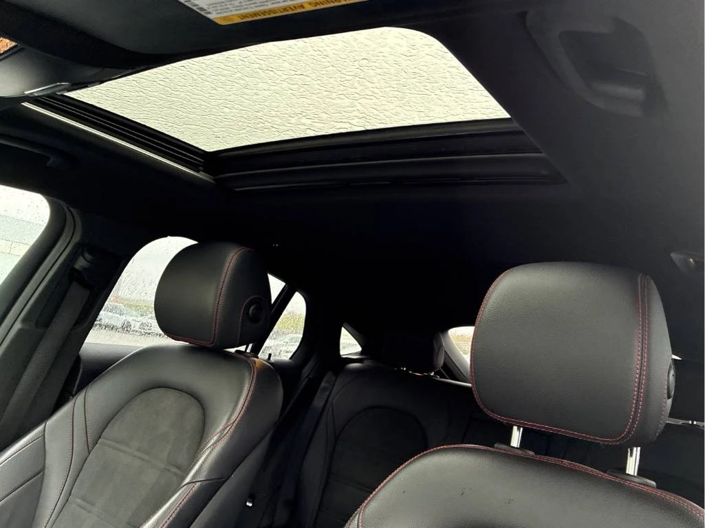 Mercedes-Benz GLC 43 AMG * 4MATIC * BURMESTER * PANO * 360 * ПОДГРЕВИ, снимка 13 - Автомобили и джипове - 54569642