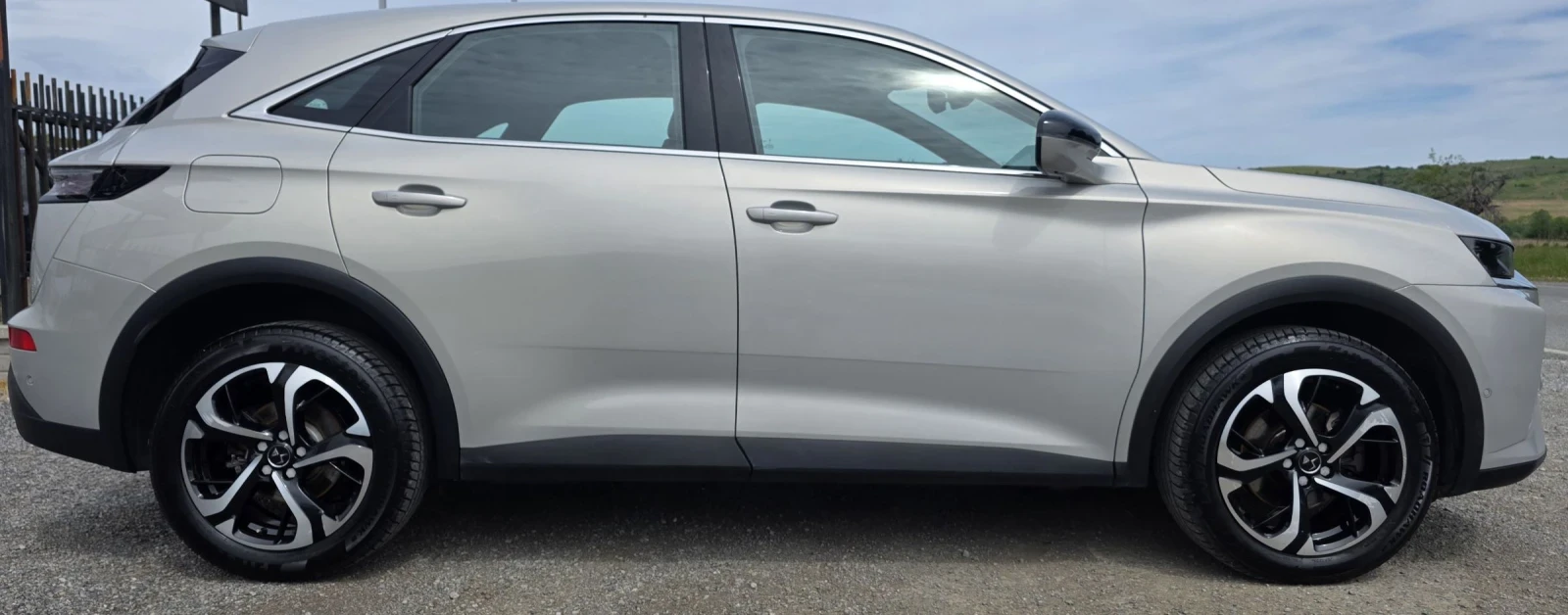 DS DS 7 Crossback 1.5 Hdi-Bastille-Automato-Navi-136hp, снимка 3 - Автомобили и джипове - 54698316
