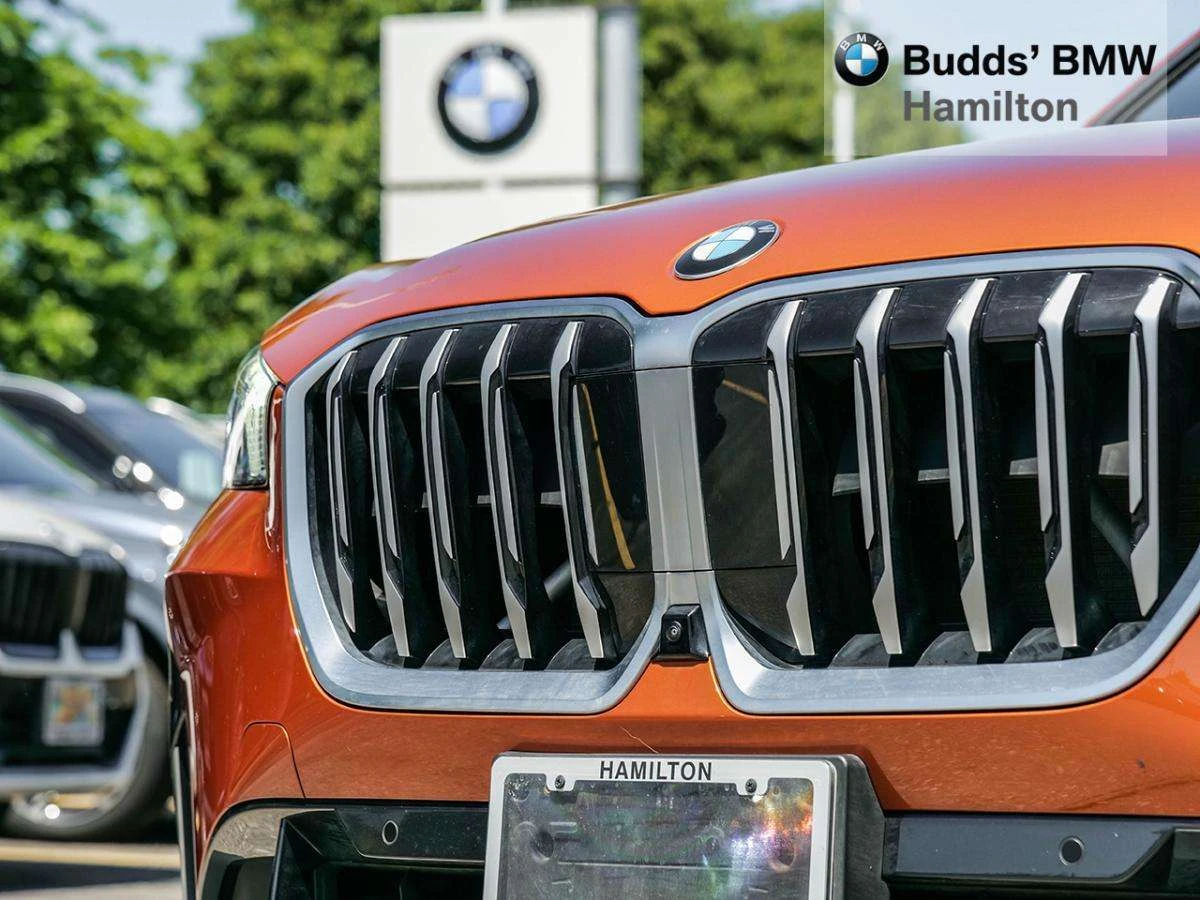 BMW X1 Xdrive28i / 360 / Harman Kardon / ЦЕНА ДО БГ, снимка 7 - Автомобили и джипове - 54947316