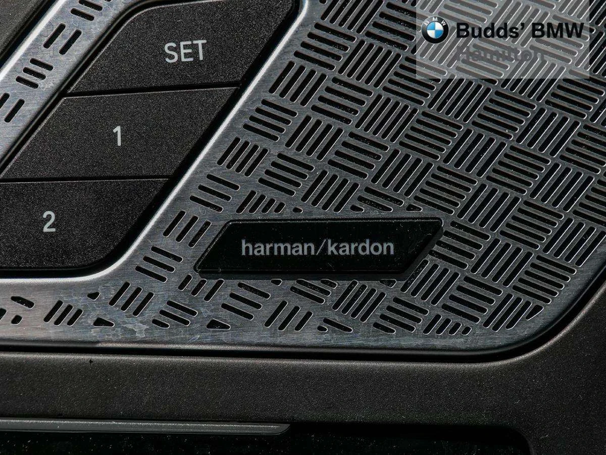BMW X1 Xdrive28i / 360 / Harman Kardon / ЦЕНА ДО БГ, снимка 16 - Автомобили и джипове - 54947316