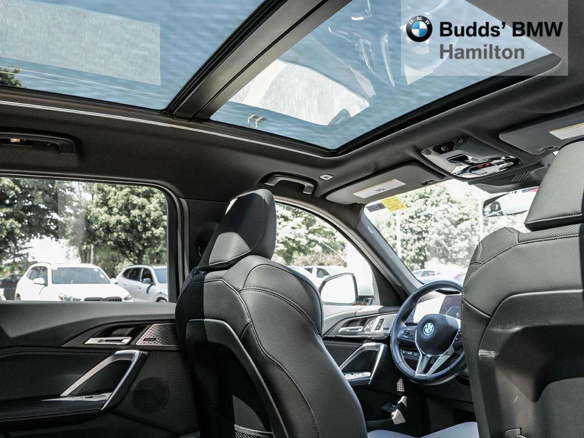 BMW X1 Xdrive28i / 360 / Harman Kardon / ЦЕНА ДО БГ, снимка 13 - Автомобили и джипове - 54947316