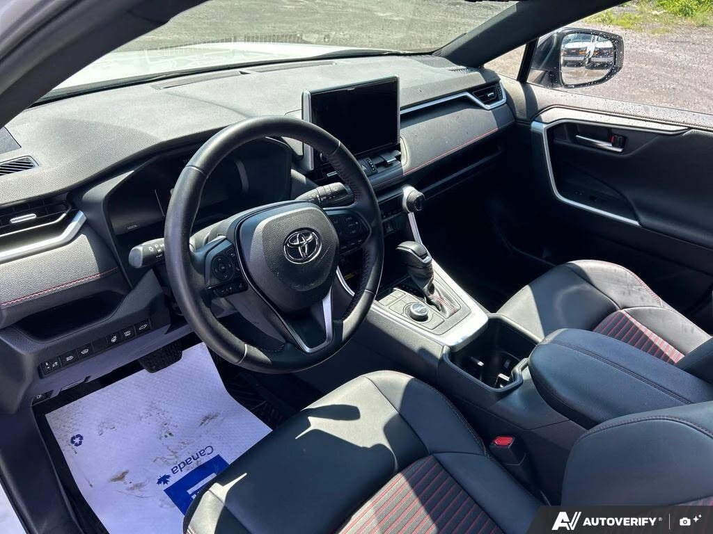 Toyota Rav4 HYBRID* SE* DISTRONIC* LANE ASSIST* CARPLAY* КАМЕР, снимка 10 - Автомобили и джипове - 55325376