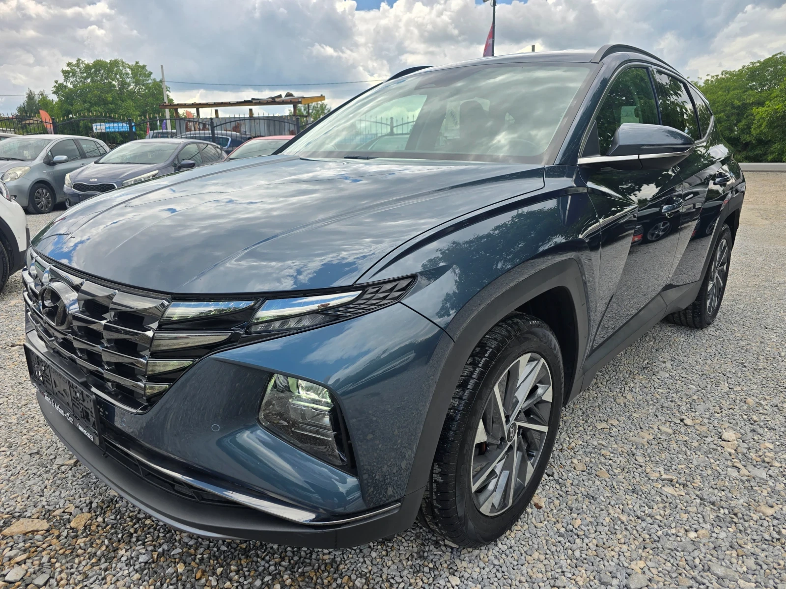 Hyundai Tucson 1.6GRDI-FACE-EВРО 6В-НАВИ-6 СКОРОСТИ
